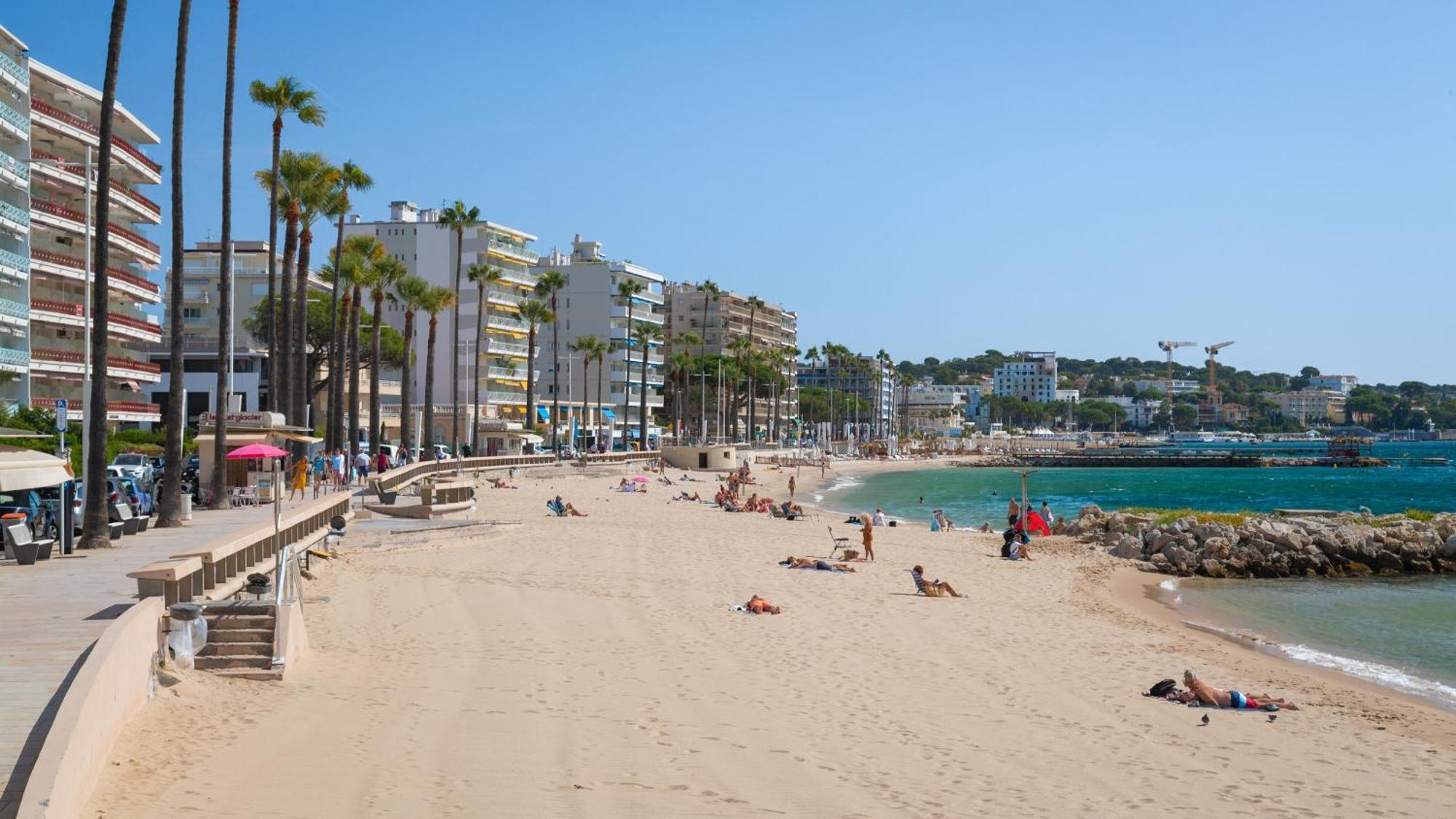 3 Pieces Apartment A Juan-Les-Pins Antibes Esterno foto